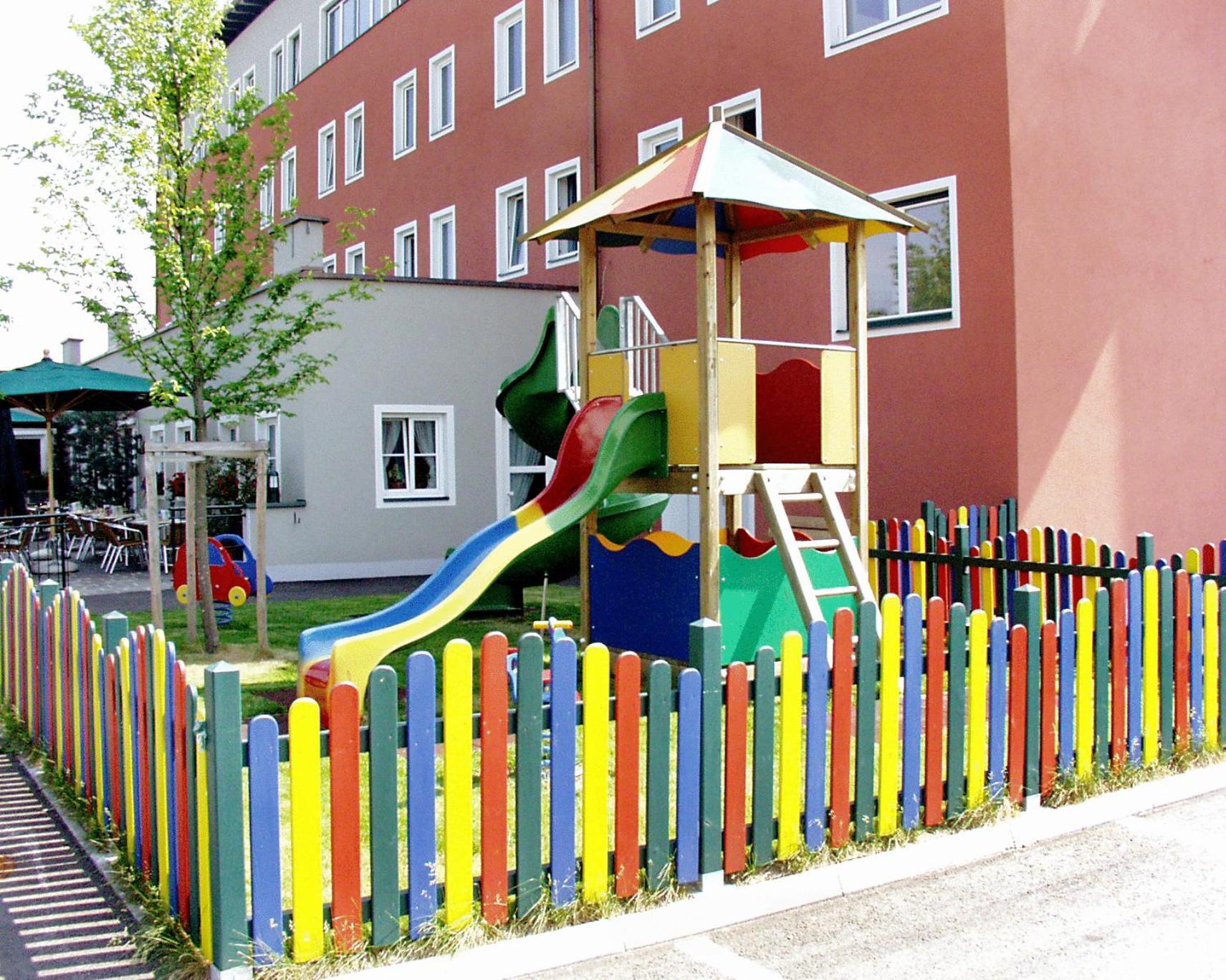 Hotel Servus Europa Suben מראה חיצוני תמונה